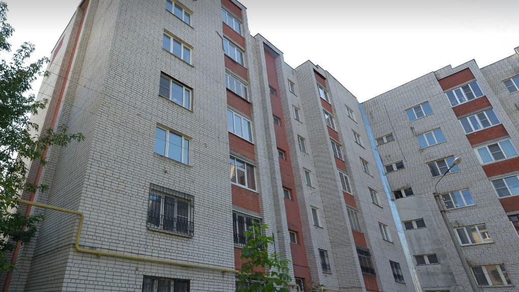 Семь квартир осталось расселить в треснувшем доме на улице Ломоносова