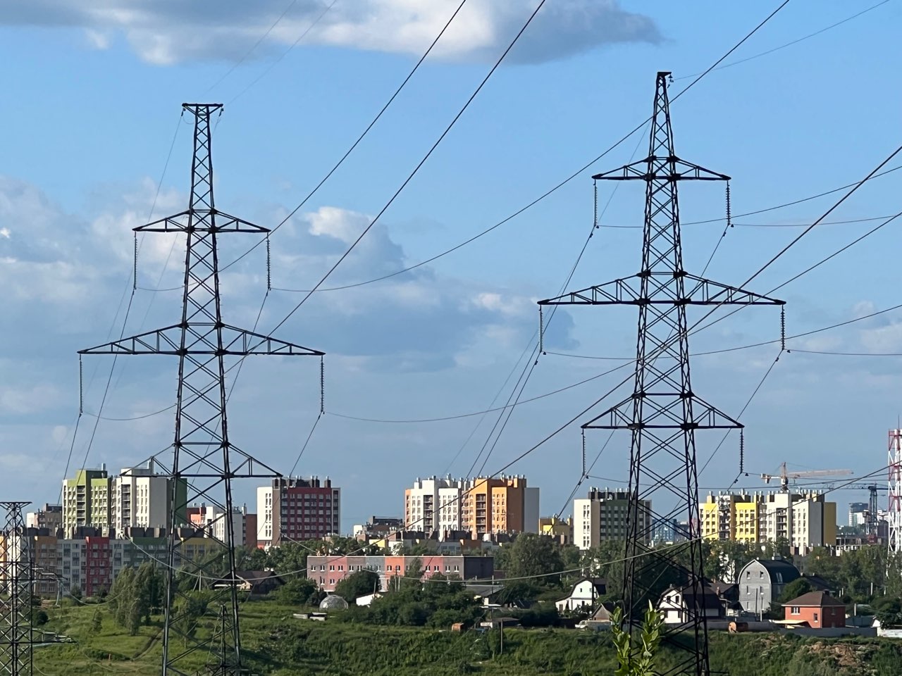 Четыре дома на Ильинской отключат от электричества на день - фото 1