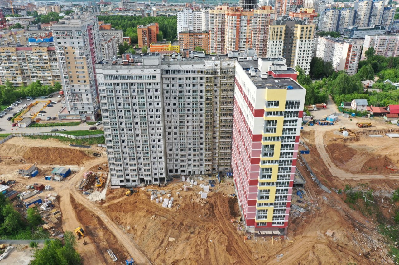 Три многоквартирных дома сдали в эксплуатацию в Нижнем Новгороде в октябре - фото 1